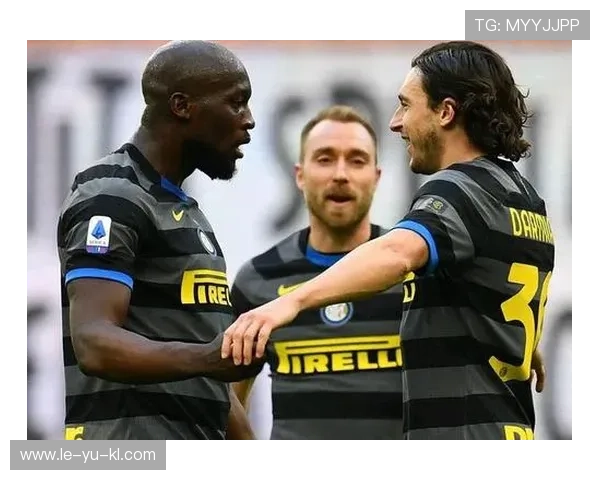 防线渐稳,米兰后防展现韧性 防线渐稳,米兰后防展现韧性